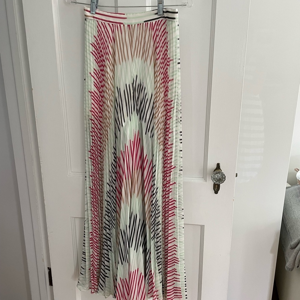 Pleated maxi skirt